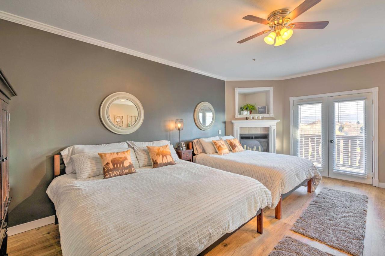 Large, Cozy Midway Studio With Mountain Views! 외부 사진